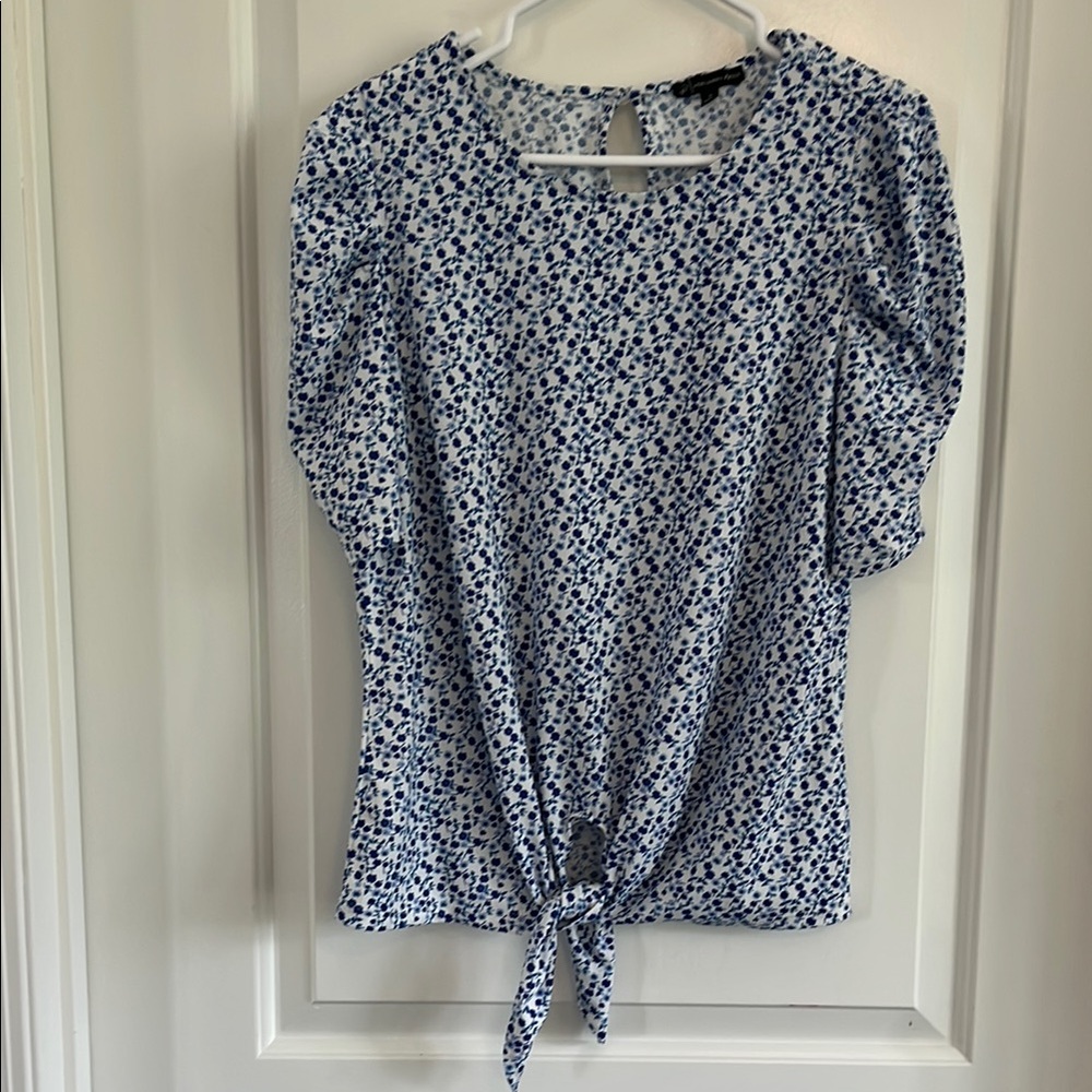 Adrianna Papell floral tie knot blouse size medium